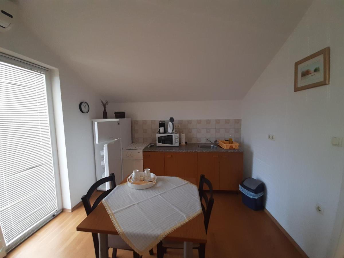 Nena 2 Apartamento Sukošan Exterior foto