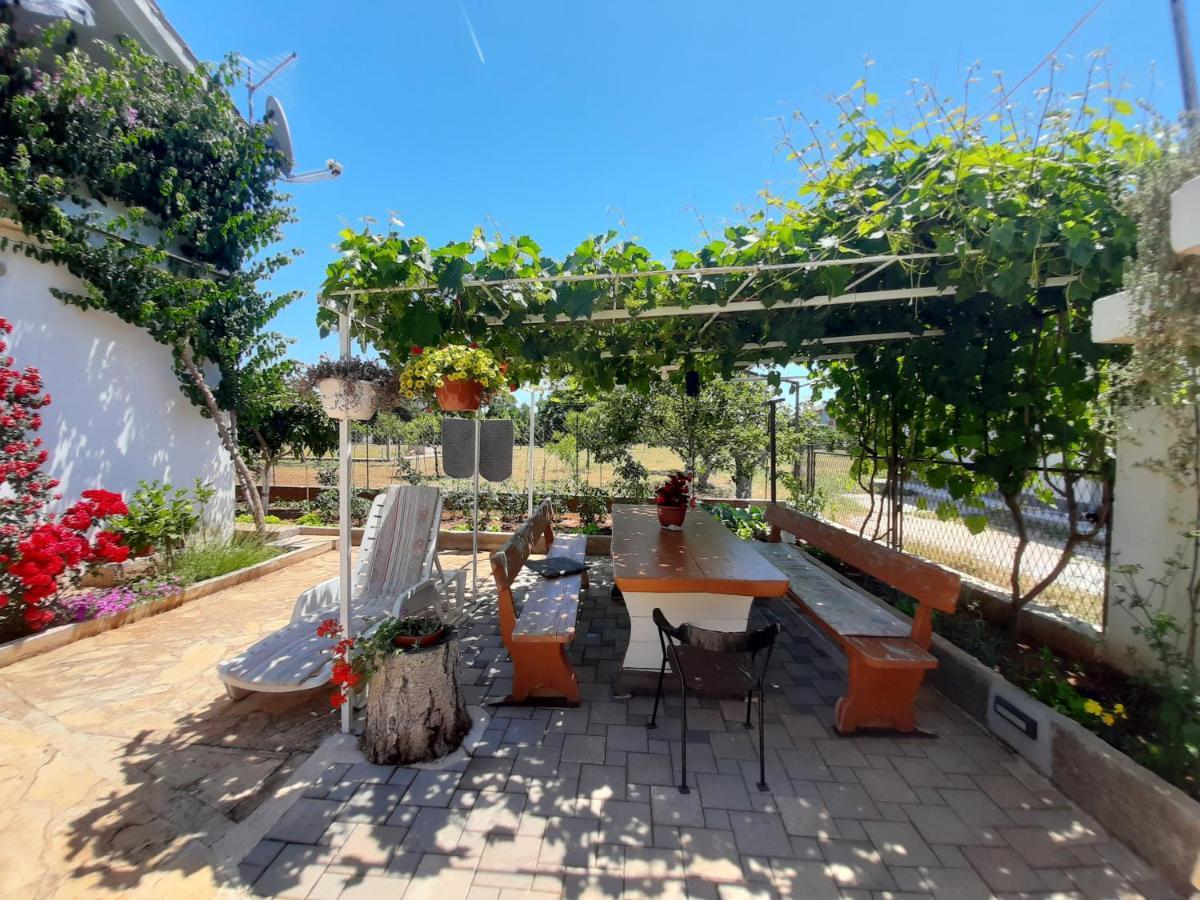 Nena 2 Apartamento Sukošan Exterior foto